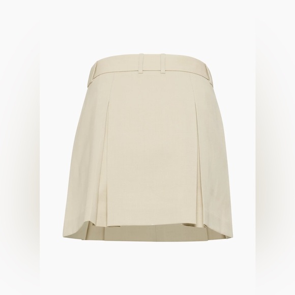 Aritzia Pleated Mini Skirt - Picture 4 of 5